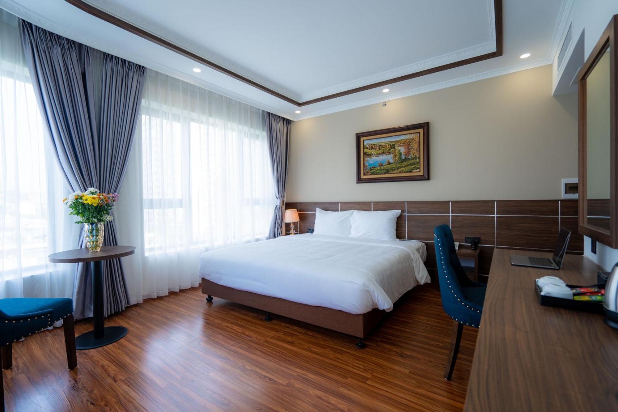 Xuan Thanh Luxury Hotel Ha Long Exterior photo